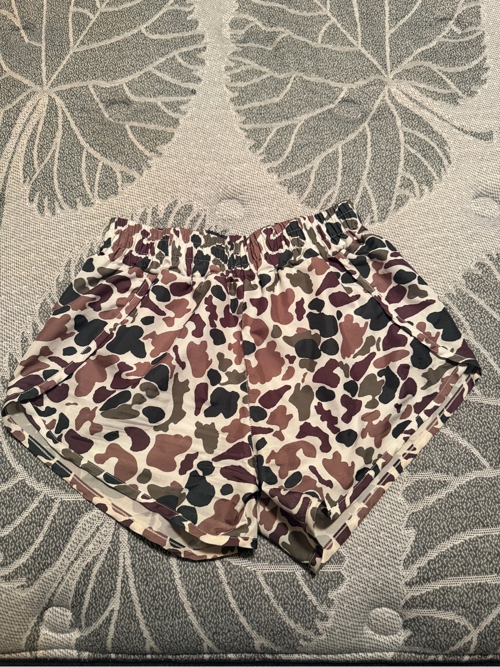 Woven High-Waist Camo Print Women’s Shorts - Multicolor